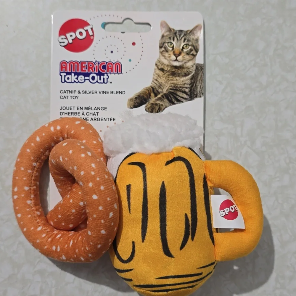 Cat Toys American Take-Out‎ NWT Pretzel and Beer Spot Brand